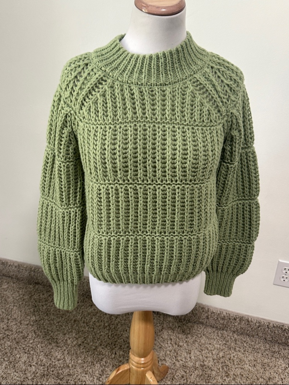 🌷 Shop Stevie Chunky Knit Sweater